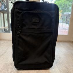 Tumi Black Alpha Expandable 2 Wheeled Luggage