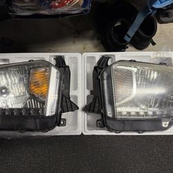 Tundra Headlights 2014 - 2021