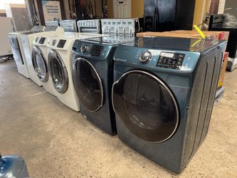 Samsung Front-Load Washer and Dryer Set
