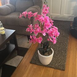 Tall Vase W Pink  Flowers