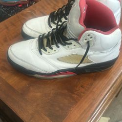 Jordan 5 “Fire Red 2020” For Sale With The Box