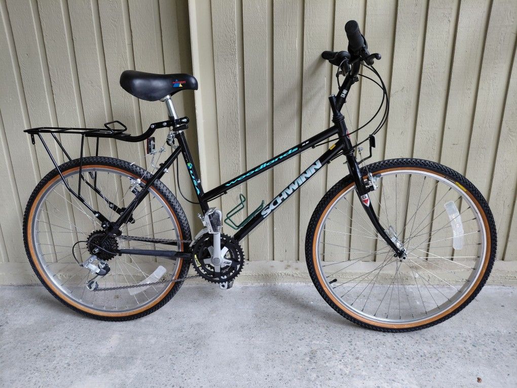 1990ish Women's Schwinn Woodlands 'Special Edition' -18"