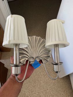 Decorative shell shape sconces