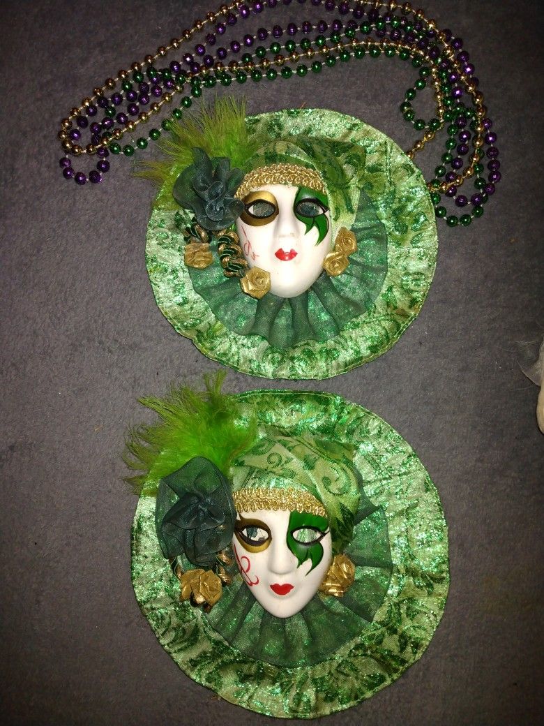 Mardi Gras Mask Hand Painted Ceramic/Porcelain Masks Wall Decor. Vintage.