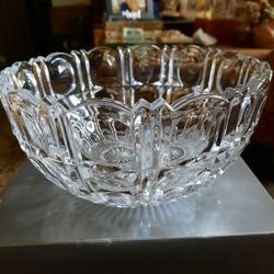 Mikasa Hostess Bowl