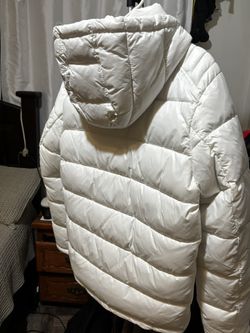 White Guess Hooded Puffer Jacket