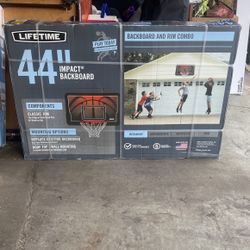 Brand New Basketball Hoop Never Been Open