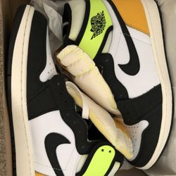 Jordan 1 Volt