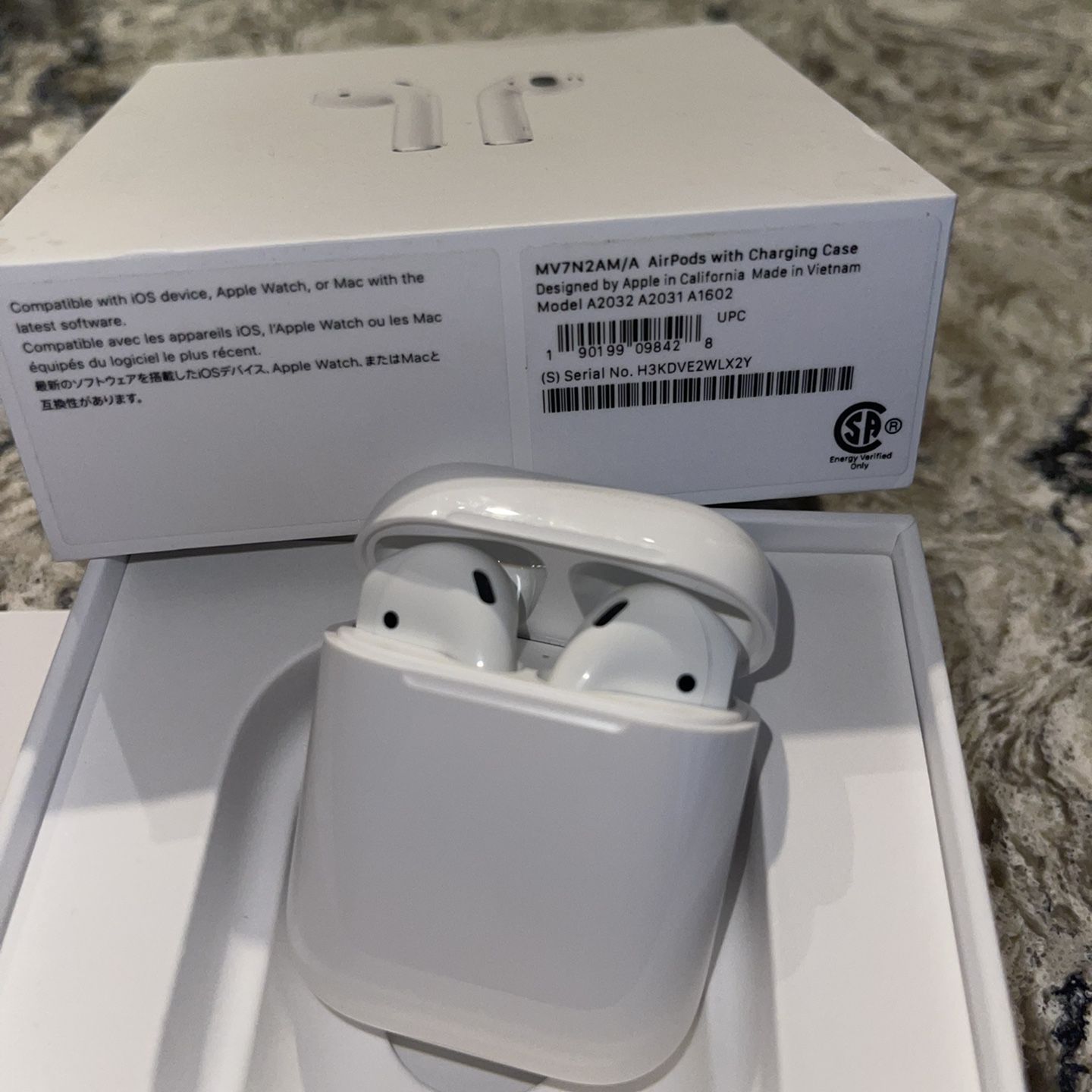 Airpods a2032. AIRPODS a2031. A1602 AIRPODS. A2031 AIRPODS какая. Наушники Apple AIRPODS 2 a2032,a2031,a1602, with Charging Case разъем питания.