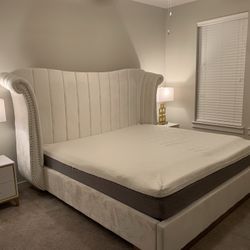 Kind Size Princess Bed