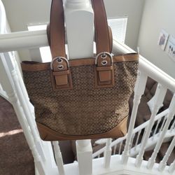 Coach Tan Handbag/tote