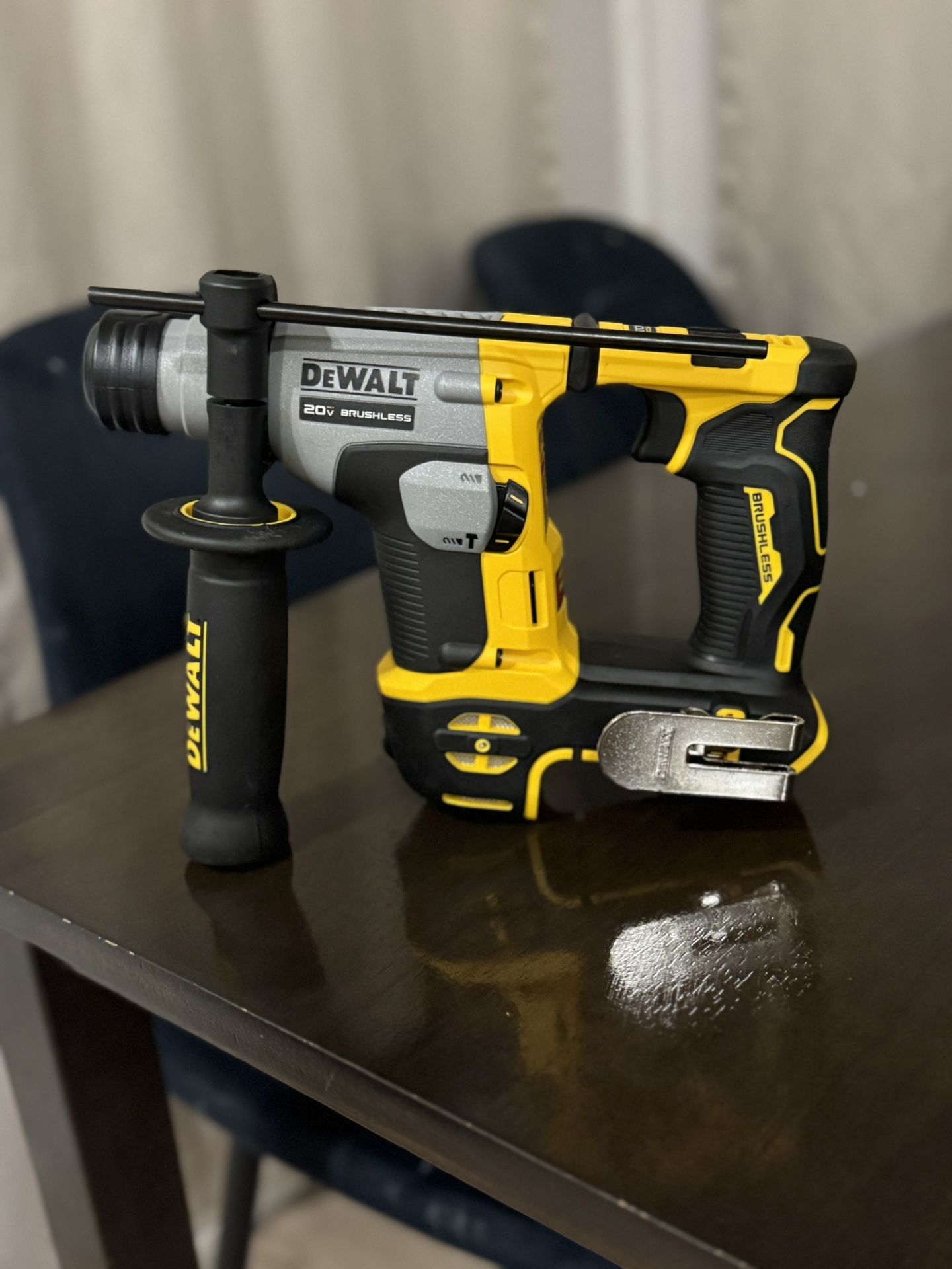 Dewalt