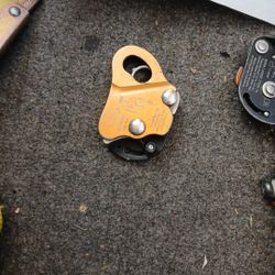 Kong Back Up Fall Arrester.
