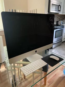 Apple iMac All-in-One Desktop Computer w/ Apple Keyboard & Mouse, Silver