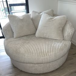 Round Oversized Chair
