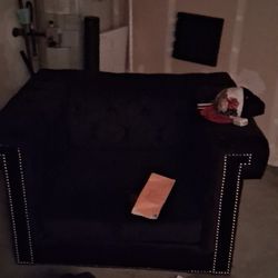 2 Black Couches