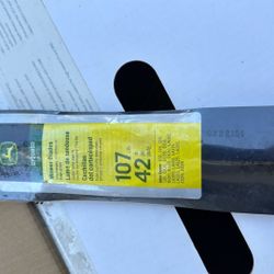 John Deers Mower Blades 