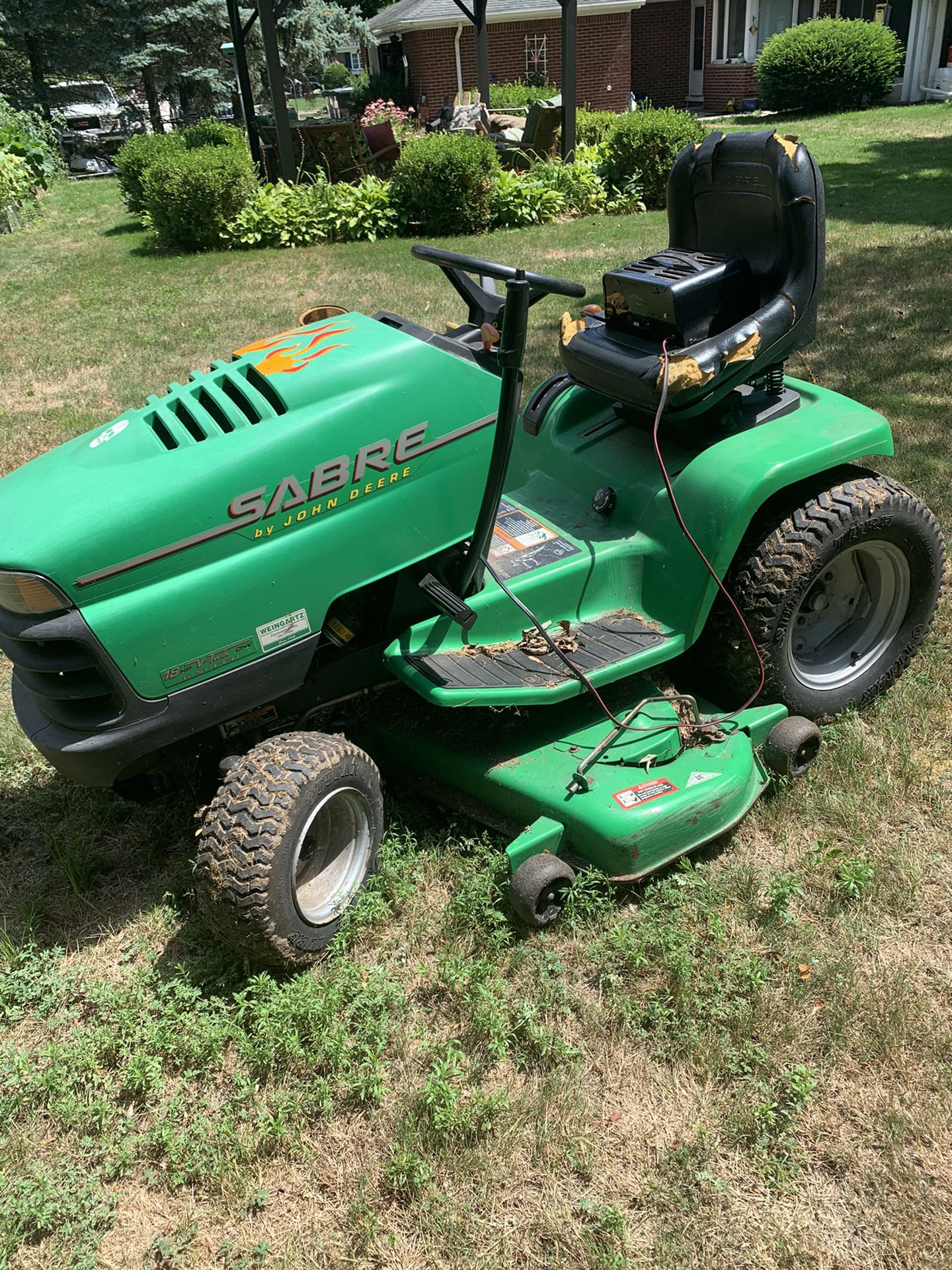 John deer Sabre lawn tractor 42in cut 18hp $325.00