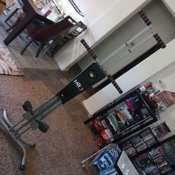 Like new working maxi climber machine asking $110 cash must pick up Broadway and apache buckeye az