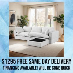 FREE DELIVERY New In Box 4 Piece Modular Cloud Sectional Couch Sofa White