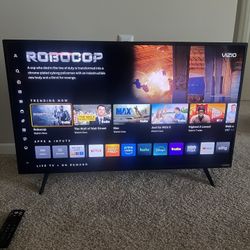 40” Vizio Smart Tv with Remote
