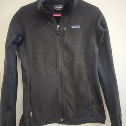 Patagonia Womans SMALL 