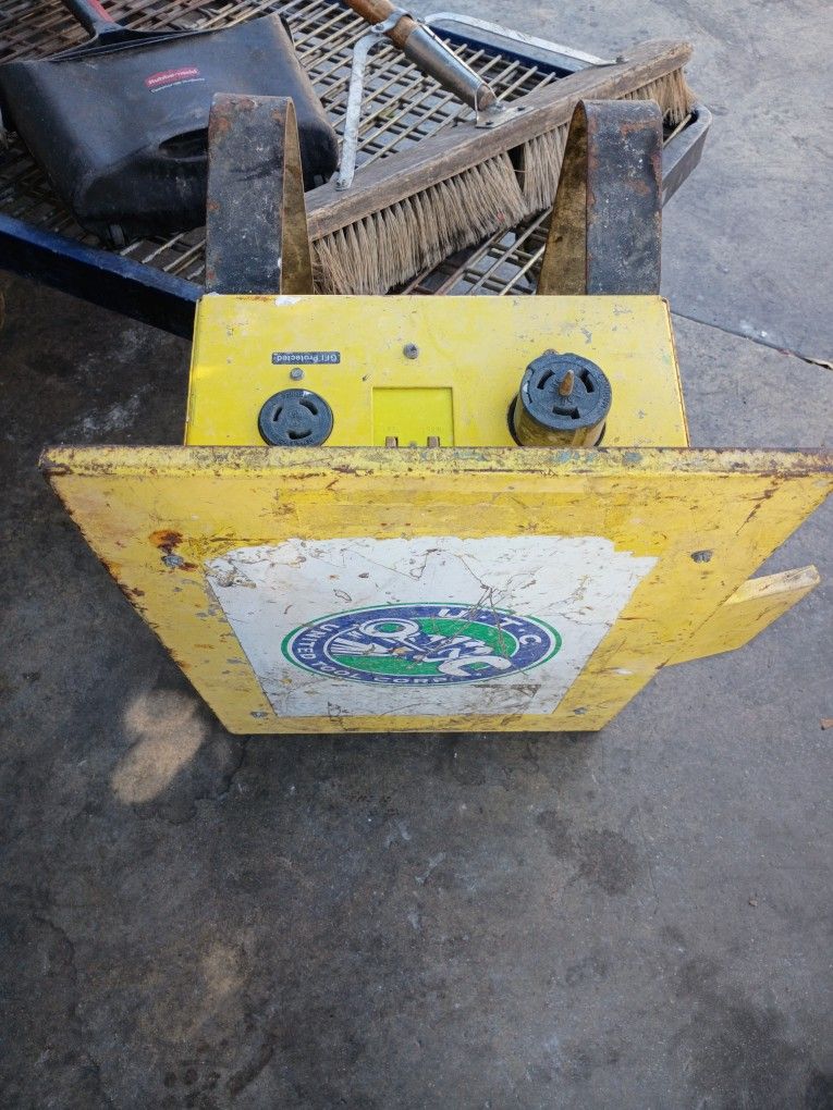 Power Box