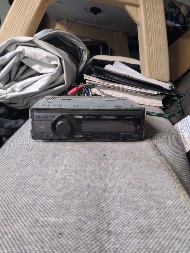 Pioneer Head unit
