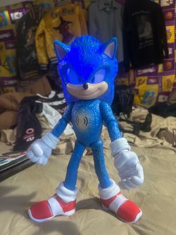 Large talking Sonic the Hedgehog figure