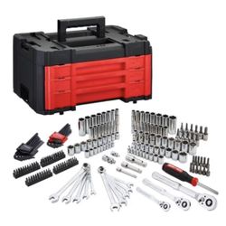 NEW: Craftsman Tool set 242 Pieces