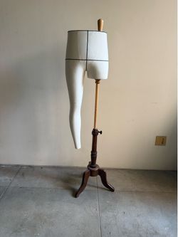 Men’s vintage dress form / pant form