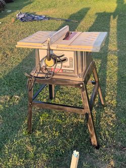 Ryobi 10-Inch Table Saw – Great Condition & Works Great