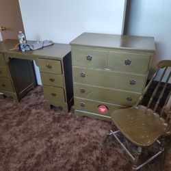 Green Dresser And Desk With Chair $40 Obo