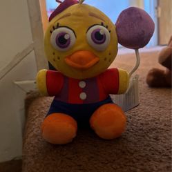 Funko five nights at freddy balloon chica plushie