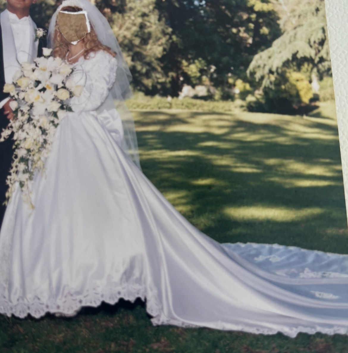 1995 Prince Diana style wedding dress