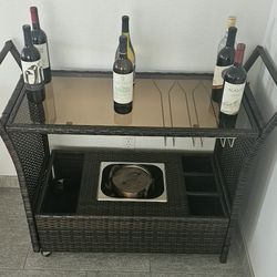 Outdoor Rolling Wicker Bar Cart w/Removable Ice Bucket, Glass Countertop, Wine Glass Holders, Storag