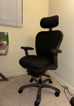 🪑 Nightingale CXO 6200D Ergonomic Chair w/ Headrest - Like New - $179 (Quick Sale)