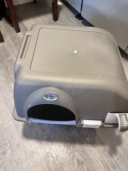 Roll 'N Clean Self Cleaning Litter Box Regular Size