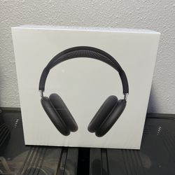 Apple AirPods Max Midnight Black Wireless Bluetooth Headphones