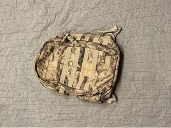 SOG Tactical Backpack camouflage military tactical molle hiking camping