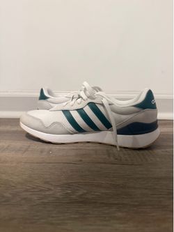 Adidas running shoes womens size 10