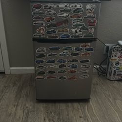 Mini Fridge