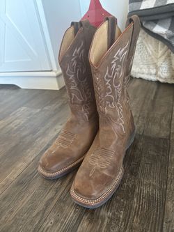 Western Cowgirl boots