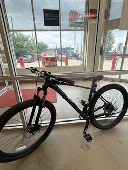 SCHWINN bike