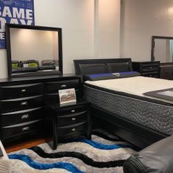 Summer sale event. Emily black bedroom set now $699. Easy finance option. Same day delivery.
