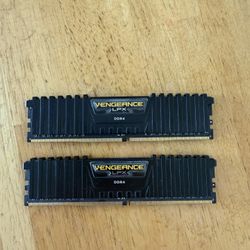 DDR4 16 gb RAM 