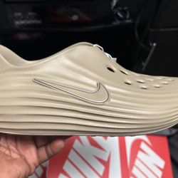 Nike  Reactx Rejuven8 Size 9