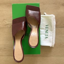 Bottega Veneta Kitten Heels