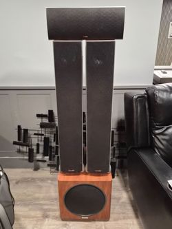 Polk Audio 5.1 Home Theater Speaker Set