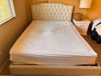 Queen size frame and mattress bed $150